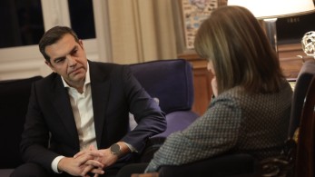 Ο Τσίπρας παίζει με τους θεσμούς – Επιχειρεί να μπλέξει και την πρόεδρο της Δημοκρατίας