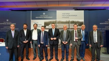 Ο Τζιτζικώστας υπέγραψε τη σύμβαση για την κατασκευή του νέου Διοικητηρίου Ημαθίας