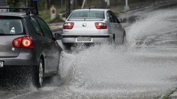 Έκτακτο δελτίο επιδείνωσης του καιρού: Ισχυρές βροχές και καταιγίδες-Πού θα χιονίσει