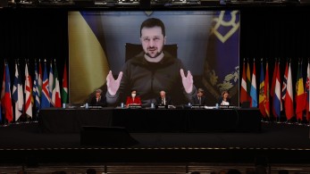 Ουκρανία: Ο Ζελένσκι ζητάει ενίσχυση, ενώ η Γερμανία την αρνείται