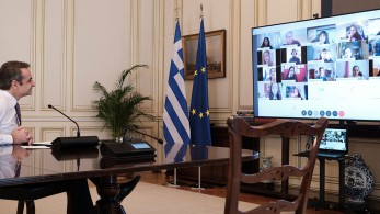 Ο Μητσοτάκης στα ψηφιακά θρανία του 1ου Γυμνασίου Μυτιλήνης