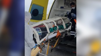 Αεροκομιδή ασθενή με κάψουλα αρνητικής πίεσης (pics&vid)