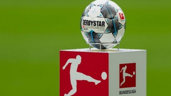 Με… σφύριγμα της Μέρκελ η Bundesliga ξαναρχίζει