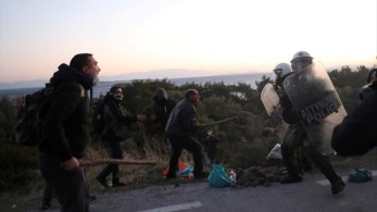 Μυτιλήνη: Βαρύτατες κατηγορίες αντιμετωπίζουν 20 πολίτες που επιτέθηκαν κατά των αστυνομικών