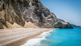 Τεράστιες οι επιπτώσεις της πανδημίας στον ελληνικό τουρισμό – Τι γράφει ο γερμανικός Τύπος
