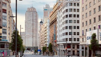 Στη Μαδρίτη του κορωνοϊού: Ο Πέτρος Χαμακιώτης μεταφέρει την εμπειρία του