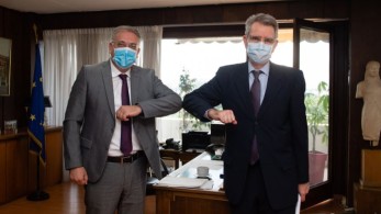 Εποικοδομητική και αποτελεσματική συνεργασία Θεοδωρικάκου-Πάιατ