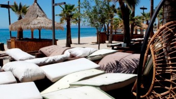 Σαββατοκύριακο με καύσωνα και ανοιχτές παραλίες – Τους 40 βαθμούς θα φτάσει η θερμοκρασία