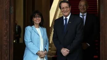 Στην Αθήνα ο Νίκος Αναστασιάδης – Συνάντηση αύριο με την Κατερίνα Σακελλαροπούλου