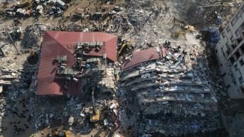 Σεισμός: Η Άγκυρα διέταξε τη σύλληψη 113 ατόμων για τα κτίρια που κατέρρευσαν