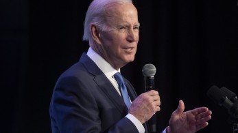 “Αρκετά”: Αγανάκτηση Μπάιντεν μετά τη φονική επίθεση ενόπλου σε πανεπιστημιούπολη