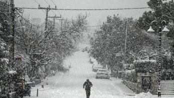 Κακοκαιρία Barbara: Στην κατάψυξη η χώρα – Έφτασε  στην Αττική ο χιονιάς