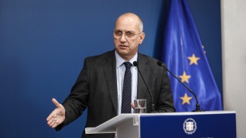 Live η ενημέρωση από τον κυβερνητικό εκπρόσωπο Γιάννη Οικονόμου