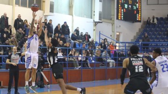 Νίκη παραμονής για τον Ιωνικό