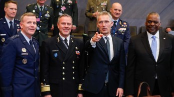 Γενς Στόλτενμπεργκ: Υπό στενή παρακολούθηση οι σχέσεις Ρωσίας – Κίνας