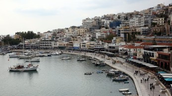 Θερμαινόμενος χώρος αστέγων στον Πειραιά για προστασία από το κρύο