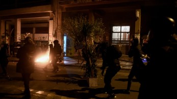 Επίθεση με μολότοφ εναντίον αστυνομικών στα Εξάρχεια