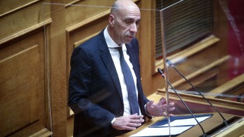 Γιάννης Μπρατάκος στην εφημερίδα “tomanifesto”: Προνομιακός συνομιλητής μας η κοινωνιά