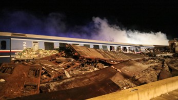 Σοκαριστικές μαρτυρίες για το δυστύχημα στα Τέμπη: “Τα τρία πρώτα βαγόνια δεν υπάρχουν”