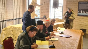 Γλυπτά του Παρθενώνα: Υπεγράφη στο Βατικανό η συμφωνία για την επιστροφή τριών θραυσμάτων