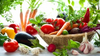 Ευεργετική η μεσογειακή διατροφή για τους ασθενείς με πολλαπλή σκλήρυνση