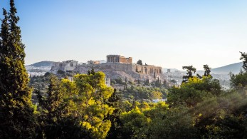 ΙΜΕ ΓΣΕΒΕΕ: Οι επιπτώσεις του τουρισμού στις αστικές λειτουργίες της Αθήνας