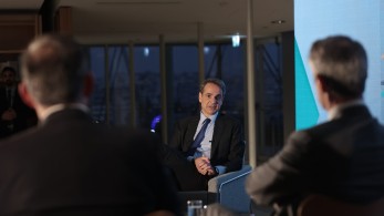 Μητσοτάκης: Κυριότερος εκφραστής του “πολακισμού” ο Τσίπρας – Λένε τα ίδια με διαφορετικό τρόπο