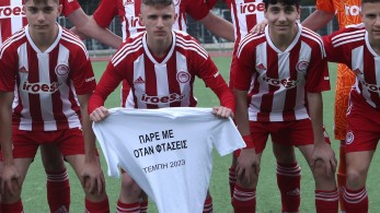 Μήνυμα ποδοσφαιριστών του Ολυμπιακού για την τραγωδία στα Τέμπη (Φωτογραφίες)