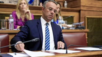 Σταϊκούρας: Πλέγμα ρύθμισης οφειλών και προστασίας της κύριας κατοικίας