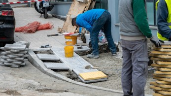 Σε 11 ολυμπιακά στάδια αντιστοιχούν τα πεζοδρόμια που έφτιαξε ο δήμος Αθηναίων (vid)