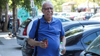 Αναρχικοί προπηλάκισαν τον Βίτσα στο Ίλιον – Σε συγκέντρωση για τα Τέμπη