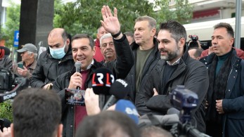 Θα πεί κάτι ο Τσίπρας; Ο Γκλέτσος  απειλεί και τον Μητσοτάκη – “Άμα τον γιαουρτώσω;”