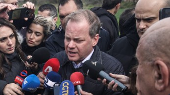 Επίθεση «Ρουβίκωνα» στο γραφείο του Κώστα Καραμανλή Επίθεση «Ρουβίκωνα» στο γραφείο του Κώστα Καραμανλή