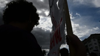 Η «πανεργατική απεργία» τρέφει το… φάντασμα  της υποκρισίας