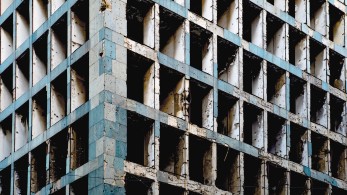 Λίβανος: Ισοτιμία ρεκόρ για το εθνικό νόμισμα – 100.000 λίρες προς ένα δολάριο