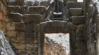 Πέθανε η αρχαιολόγος Καίτη Δημακοπούλου – Μενδώνη: «Αρχαιολόγος διεθνώς αναγνωρισμένη»