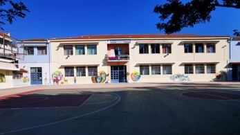 Δήμος Αθηναίων: ανοιχτά τα προαύλια επιλεγμένων σχολείων όλο το καλοκαίρι