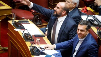 Οπορτουνιστές και αλαζόνες