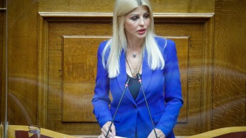 Έλενα Ράπτη – Μαθήματα ευαισθησίας και πολιτικής επικοινωνίας