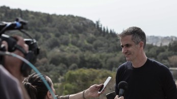 Κώστας Μπακογιάννης – Ο πανταχού παρών δήμαρχος που άλλαξε την Αθήνα