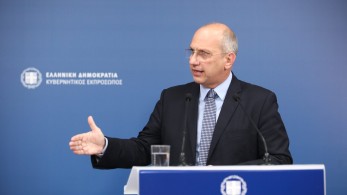 Οικονόμου: Εμπόριο ελπίδας και ανεδαφικές λύσεις από τον Τσίπρα