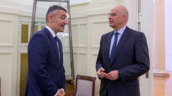 Συνάντηση Δένδια με τον απερχόμενο πρεσβευτή του Αζερμπαϊτζάν στην Ελλάδα