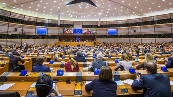Qatargate: ο γιος του ανακριτή Μισέλ Κλεζ και ο γιος εμπλεκόμενης ευρωβουλευτή είχαν εταιρεία Qatargate: ο γιος του ανακριτή Μισέλ Κλεζ και ο γιος εμπλεκόμενης ευρωβουλευτή είχαν εταιρεία
