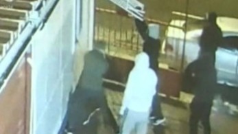 Εξιχνιάστηκε σπείρα Κολομβιανών που διέρρηξε θυρίδες στη Νέα Σμύρνη