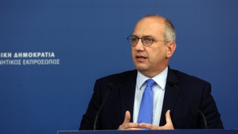 Οικονόμου: Ξεκίνησε η παράδοση των πρώτων διαδραστικών πινάκων στα σχολεία