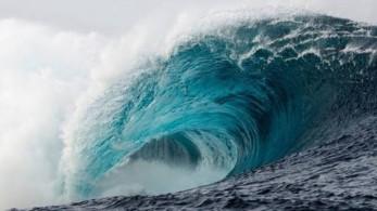 Ισχυρό κύμα τσουνάμι πλήττει Χαβάη και Αλάσκα μετά τον σεισμό 8,8 Ρίχτερ κοντά στη Ρωσία