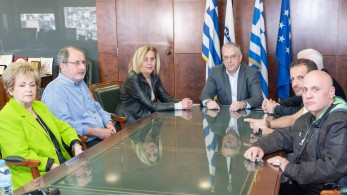 Συνάντηση Θεοδωρικάκου με ΕΣΗΕΑ για την υπόθεση Καραϊβάζ: “Όλα στο φως”