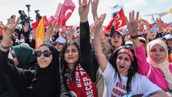 Αγωγή κατά Ερντογάν υπέβαλε ο Κιλιτσντάρογλου για το βίντεο με το PKK