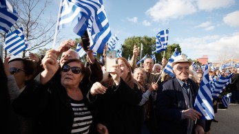 Παραμένει κρατούμενος ο Φρέντι Μπελέρης - Ανησυχία στη Χειμάρρα