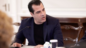 Κύμα συμπαράστασης στον Πλεύρη στο twitter: Καταδικάζουν την επίθεση – Σιωπή από ΣΥΡΙΖΑ